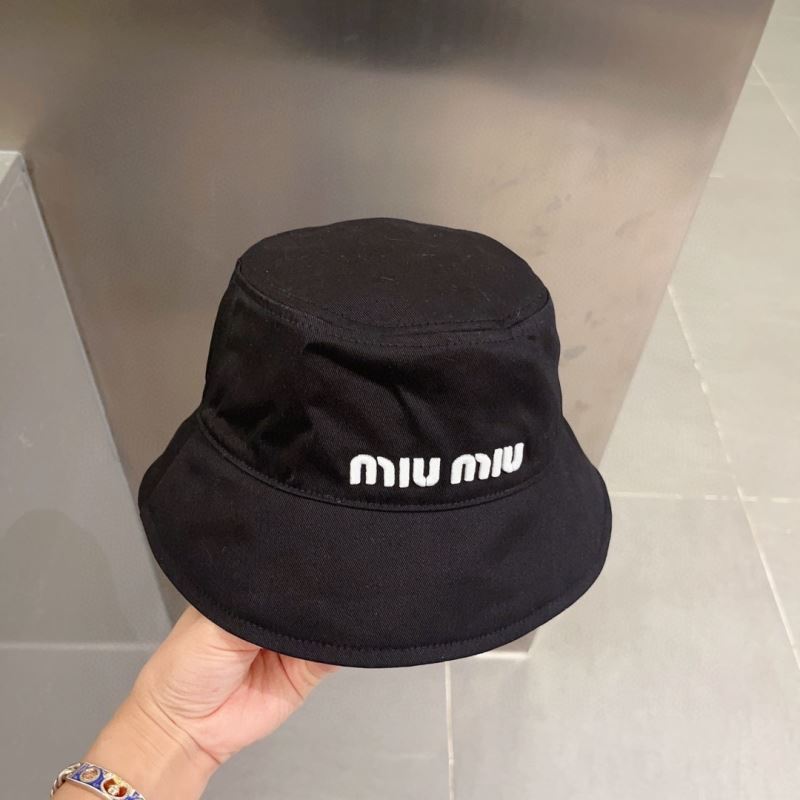 MIUMIU